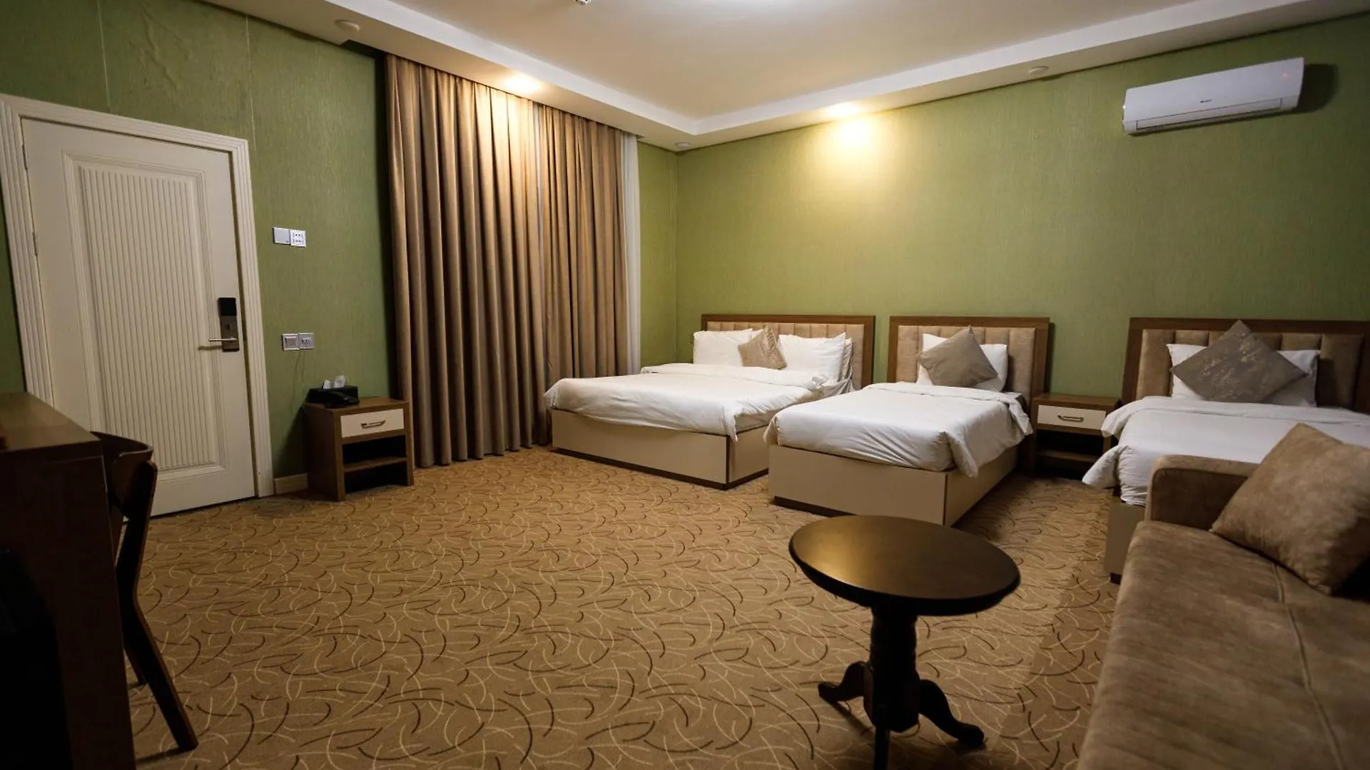 באקו Royal Meridien Hotel