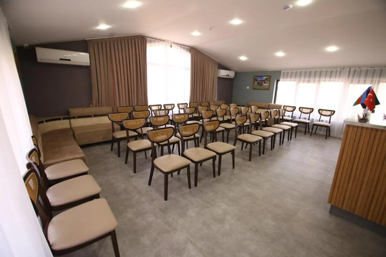 Royal Meridien Hotel Баку 4*,
