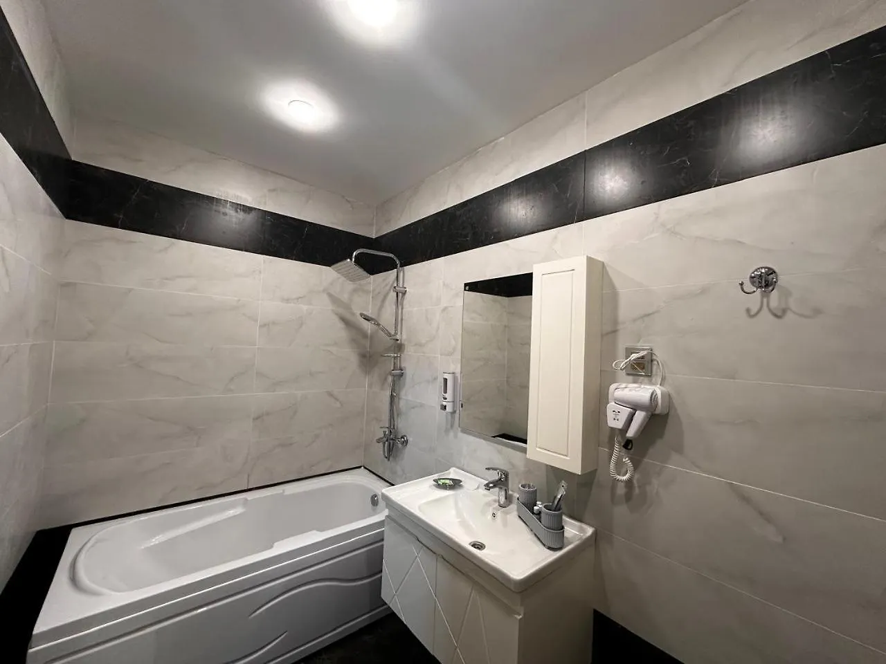 Royal Meridien Hotel Баку